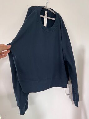 Lululemon perfectly oversized Classic Crewneck Sweatshirt in True Navy 10